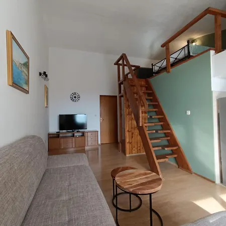 Miki Apartment Podgora