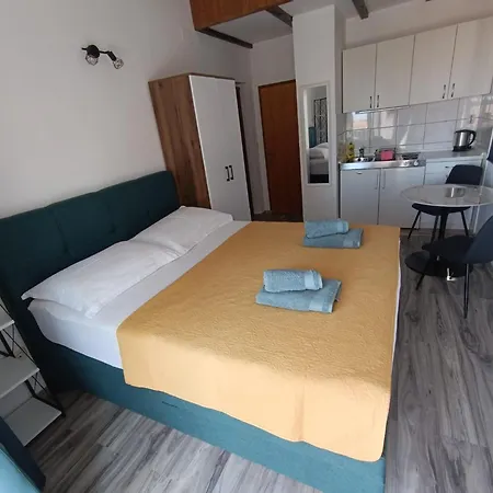 Miki Lägenhet Podgora (Split-Dalmatia)